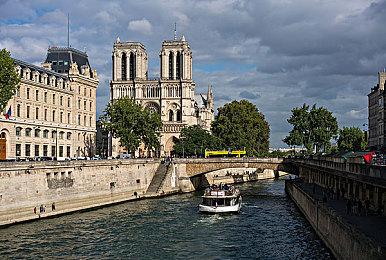 从今年11月起 《绝地求生》无法在PS4和X1上游玩